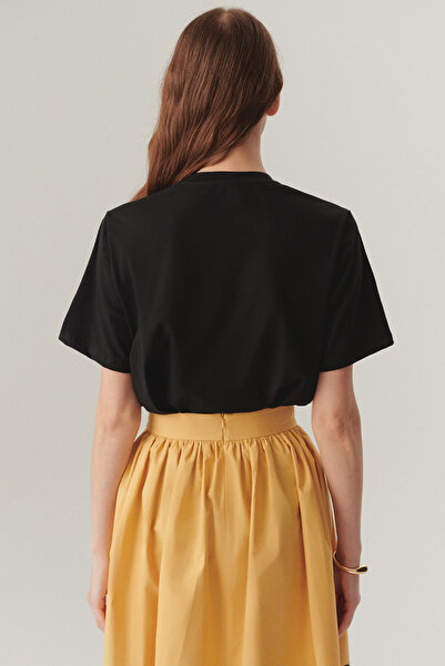 Exquise Μαύρο κανονικό βαμβακερό πλεκτό μπλουζάκι με λεπτομέρεια επεξεργασίας