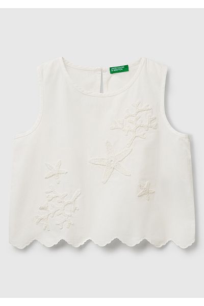 United Colors of Benetton Girl's White Embroidered Front Buttoned Back Muslin Sleeveless Top