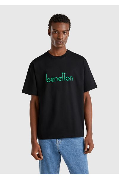 United Colors of Benetton Tricou negru pentru bărbați, 100% bumbac, cu logo brodat în față