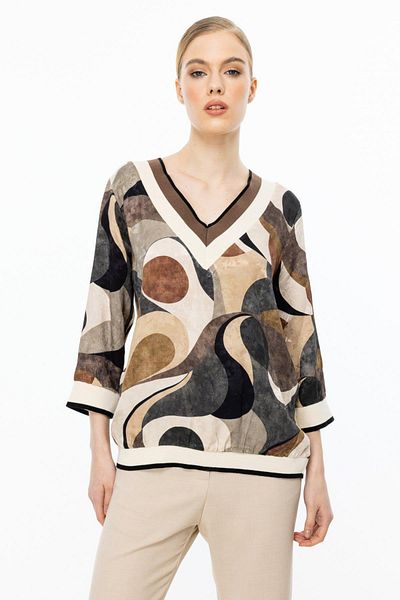 On Fashion V-Neck Ribbed Patterned Blouse