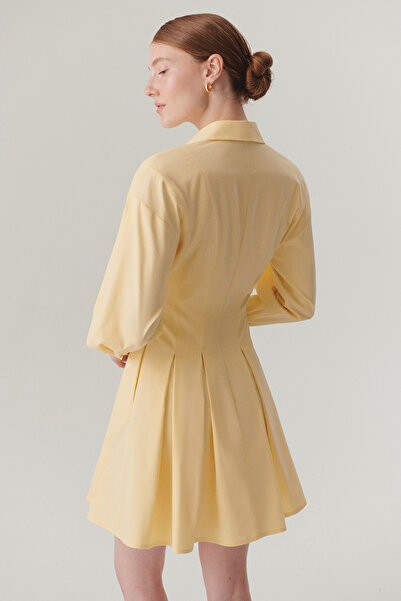 Exquise Düşük Kol Detaylı Pileli Sarı Mini Gömlek Elbise