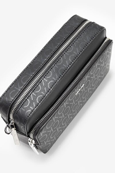 Calvin Klein CK MUST CAMERA BAG_EPI MONO