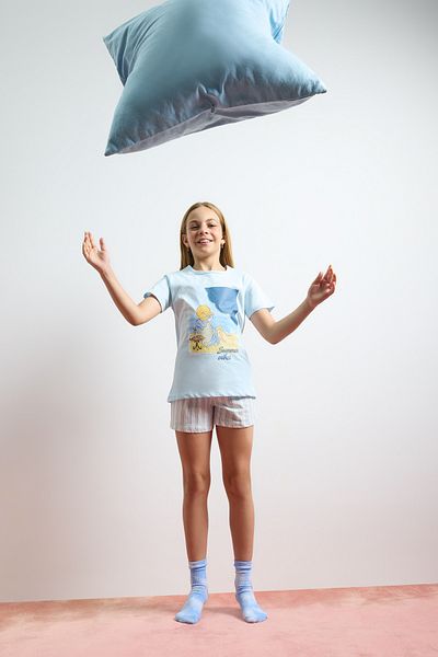 DeFacto Mädchen-Pyjama-Set, bedrucktes Kurzarm-Oberteil, kurze Shorts mit elastischem Bund, E6232a825sp
