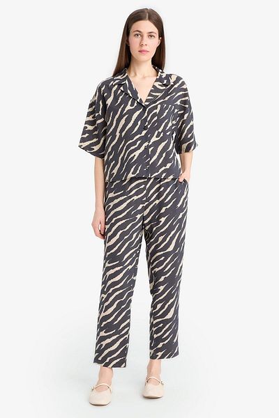 DeFacto Carrot Fit Zebra Pattern Modal Fabric Pants Double Pocket High Waist Straight Leg E6360Ax25Sp