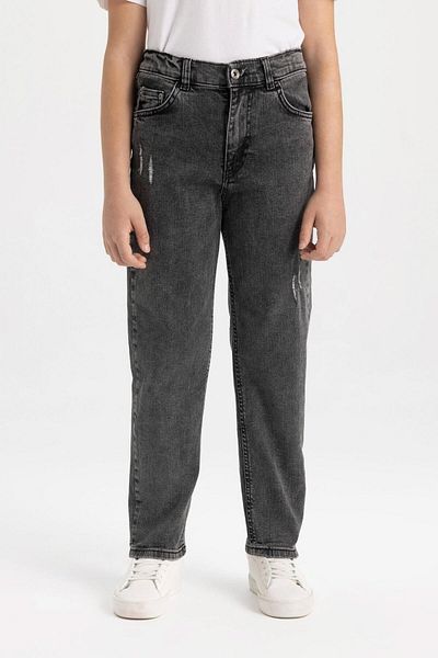 DeFacto Boy's Straight Fit Ripped Detailed Straight Leg Jean Trousers B5537a824sp