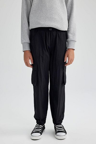 DeFacto Boy's Cargo Jogger Leg Parachute Trousers B2589a823au