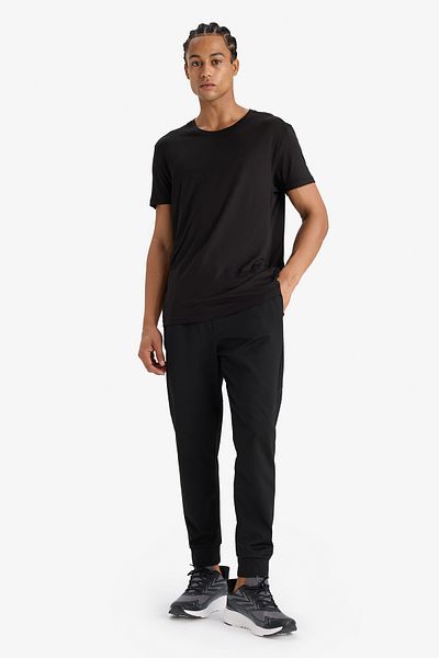 DeFacto Fit Sportsman Standard Fit Jogger Sweatpants Inside Soft Fuzzy Skuba Diver Fabric D7308Ax25Sp