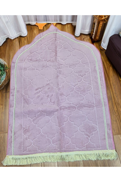 TABASAFE ÖZEL DİKİŞLİ KADİFELİ SAÇAKLI PÜSKÜLLÜ MİHRAP SECCADE