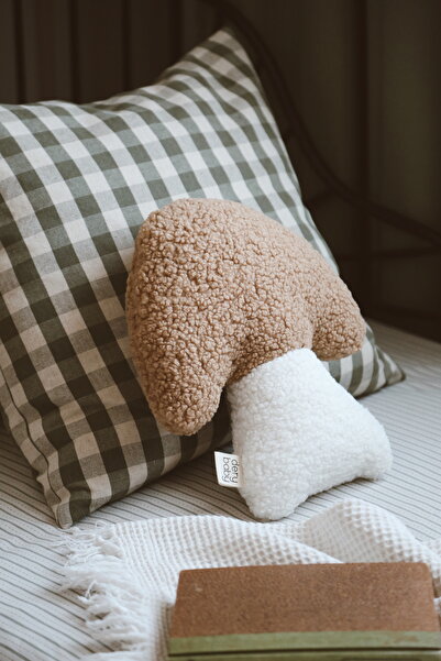 DERY BABY Teddy Mushroom Pillow