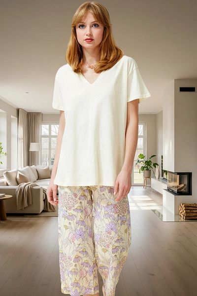 PayBuy Women's Floral Capri Pajama Set Comfortable Knitted Fabric Quality Craftsmanship Special Design and Stylish