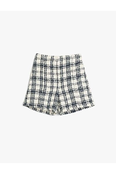 Koton Kız Çocuk Ekose Desenli Yüksek Belli Tüvit Şort 5SKG40076AW Lacivert