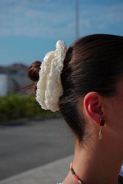 Rumon Flower Embroidered Rubber Buckle