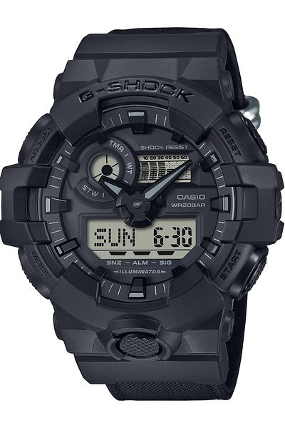Casio G-Shock Ga-700bce-1adr Men's Wristwatch