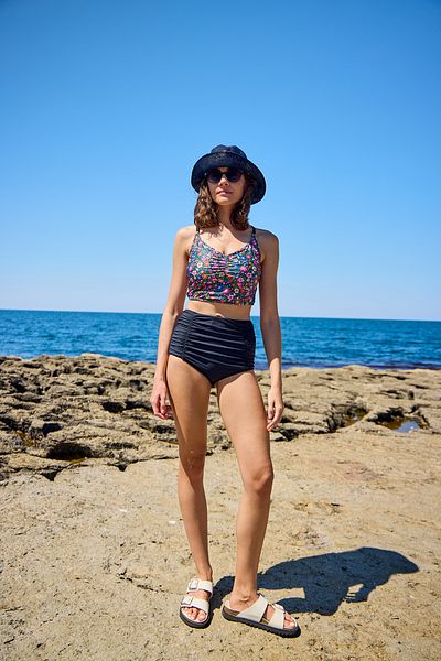 Starinci Mayo Costum de baie model ajustat, cu strângere, model lotus NEGRU