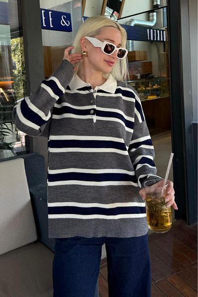 Madmext Pulover de damă cu guler polo cu nasturi în dungi antracit MG2280