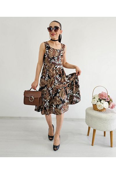 6 butik altı üstü butik Φόρεμα με φλουριά καφέ