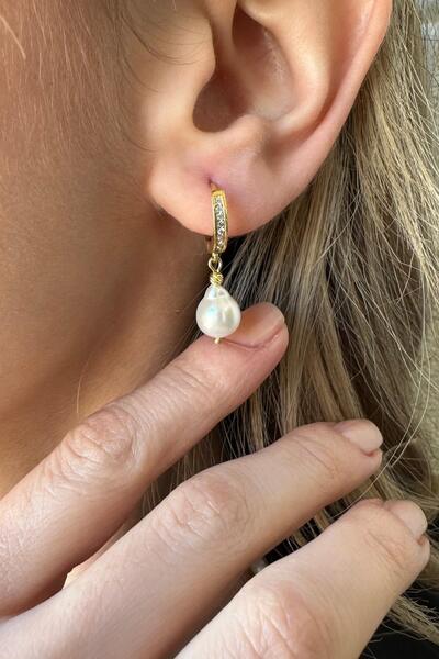 Birinci 925 Ayar Gümüş Zirkon Taşlı Doğal Damla İnci Küpe