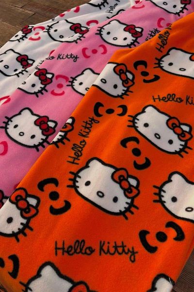Köstebek Orange Hello Kitty Collage Halloween Plush Tracksuit