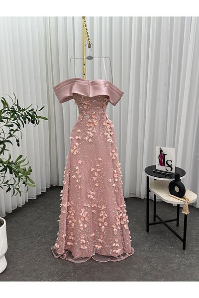 Diva style Evening dress - elegant design