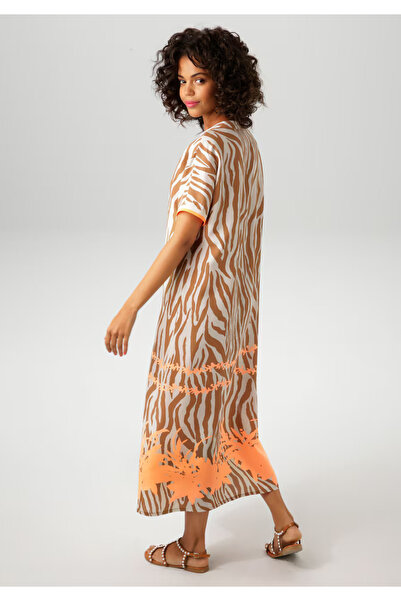 Şans Women's Plus Size Mink, Woven Viscose Fabric, Sleeve Mouth Rib, V-Neck Print Long Dress 65N38813