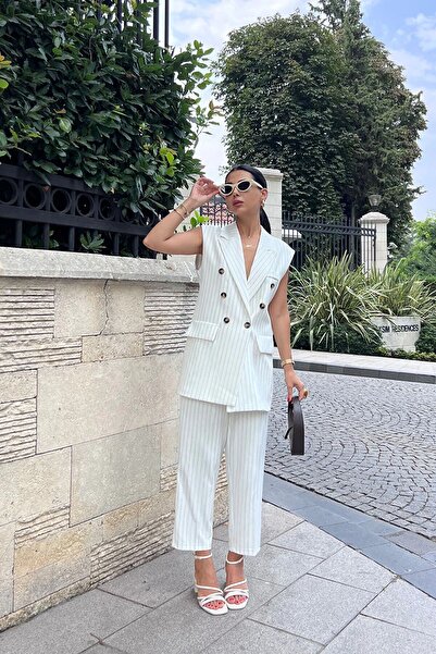 GAMZE ALPTEKİN Σετ παντελόνι με ριγέ μπουφάν