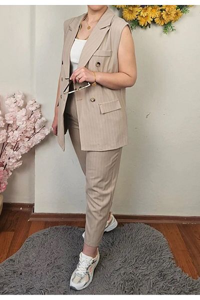 GAMZE ALPTEKİN طقم سروال سترة من القماش المخطط