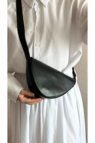 cosybag. Black Asymmetrical Adjustable Shoulder Bag