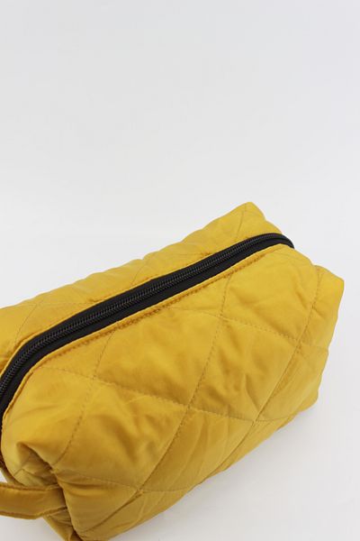 İLKYAZ Multifunctional Hand Wallet with Mustard Quilted Pattern