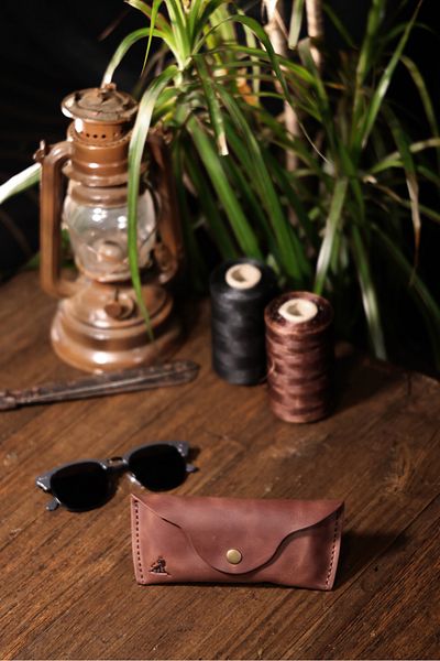 Derimoda Genuine Leather Handmade Glasses Case – Unisex Sunglasses Case