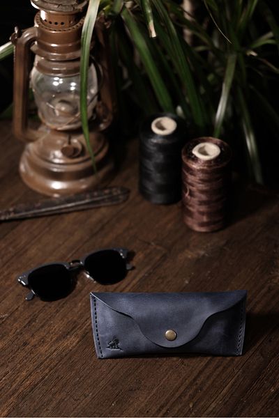 Derimoda Genuine Leather Handmade Glasses Case – Unisex Sunglasses Case