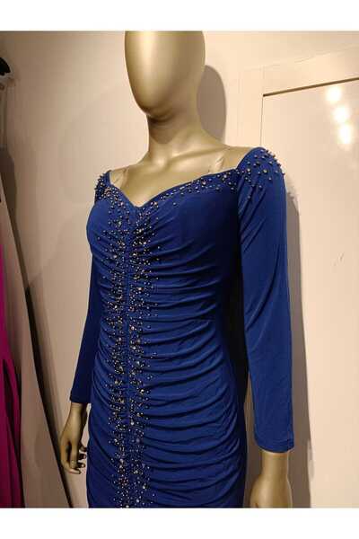 Robes Kadın Kalp Yaka İnci ve Taş İşlemeli Şık Abiye Elbise