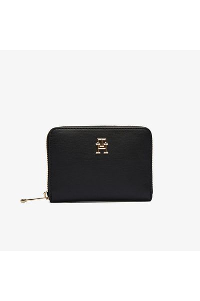 Tommy Hilfiger Stylish Med Zippered Wallet