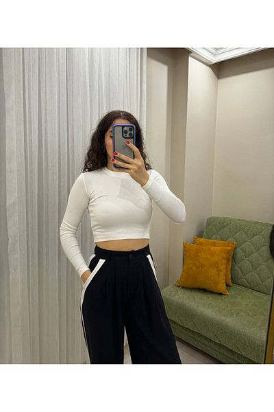 Sachistanbul Basic Long Sleeve Crop Body