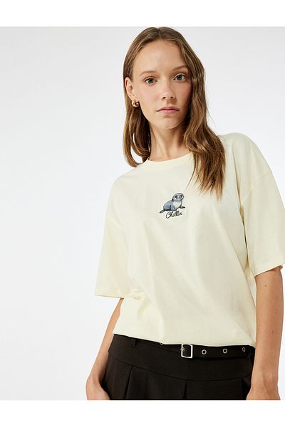 Koton Short Sleeve Crew Neck Embroidered Oversize T-Shirt