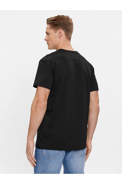 Calvin Klein T-SHIRT