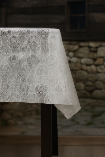 EvRossa مفرش طاولة منسوج من الخيزران المزخرف مقاوم للسوائل وسهل التنظيف ويدوم...