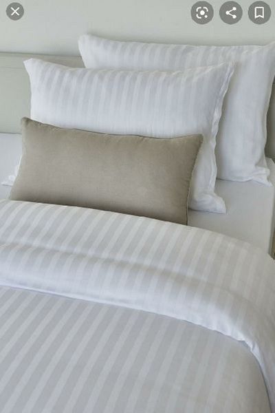 Tekstil Home White Luxury Hotel Series - Set cuvertură de pilota din satin din bumbac, fără elastic, fără elastic