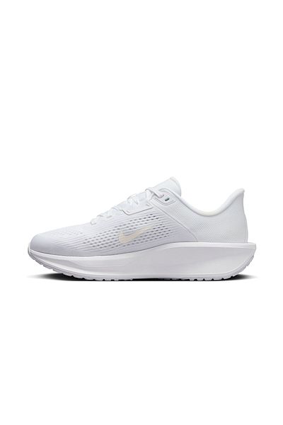 Nike Sports Shoes Quest 6 Running Shoes Casual Shoes