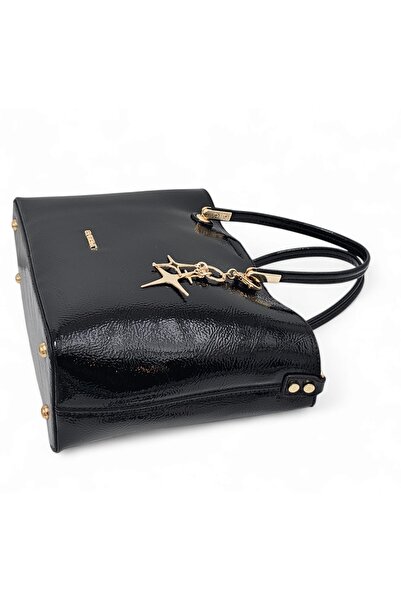 Evident Classic Women's Hand and Long Strap Shoulder Bag with Black Wrinkled Patent Leather Charm