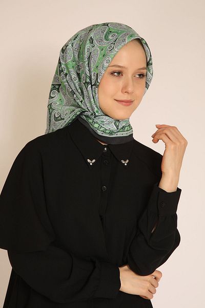 BERCHEM SCARF Etamin Patterned Scarf |   Classic and Elegant Design