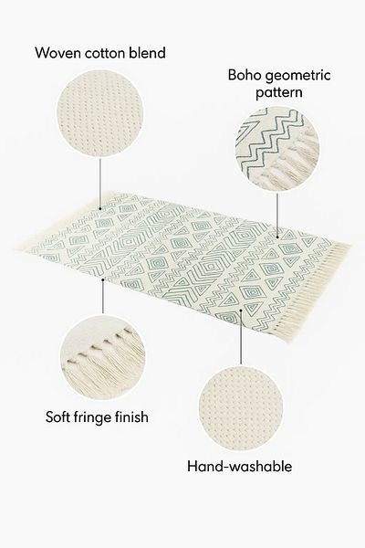 MARIA HOMES Boho Geometric Cotton Area Rug with Tassels – size 90x150 cm