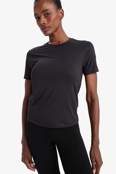 DeFacto Defactofit Standard Fit Crew Neck Sportsman Basic Plain Short Sleeve T-Shirt D2296Ax25Au