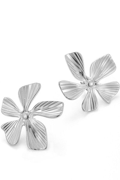 TAKIŞTIR Silver Color Flower Figured Earrings (Pair)