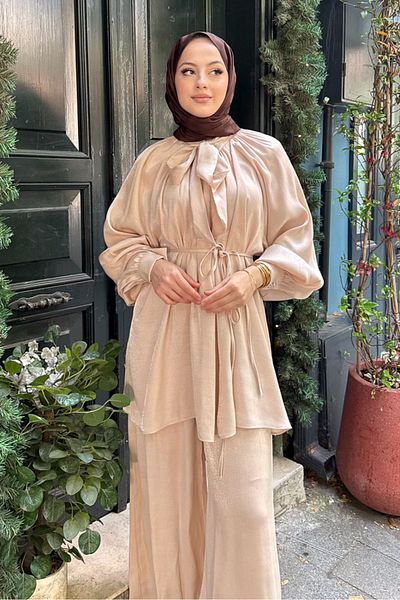 Ovn. Flush Collar Tie Suit - Beige
