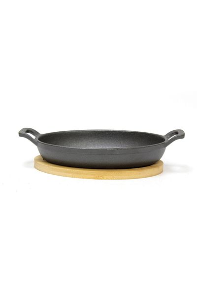 Blackstone Cast Iron Mini Oval Skillet with Wooden Sizzler Plate, 18cm - Ideal for Sizzling and Grilling
