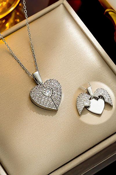TAKIŞTIR Silver Color Heart Figured Stone Detailed Steel Necklace