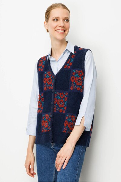 Desen Triko Women's Pıtırcık Floral Patchwork Felt Wool Vest K.Kiremit