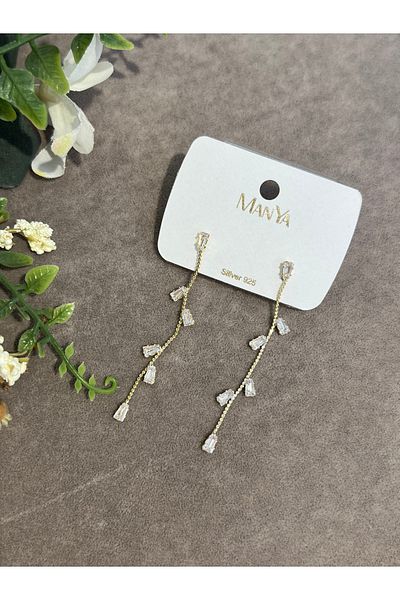 VİYA Gold Flower Pearl Detailed Dangle Earrings