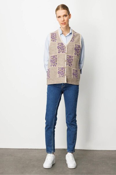 Desen Triko Women's Pıtırcık Floral Patchwork Felt Wool Vest Beige_Purple
