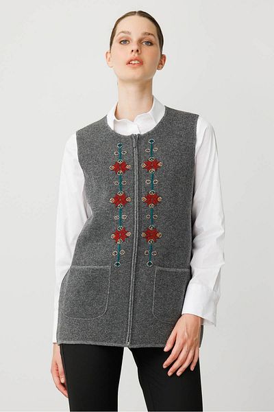 Desen Triko Women's Crew Neck Front Embroidered Wool Vest Smoked